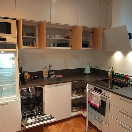 Apartament Benedikt *